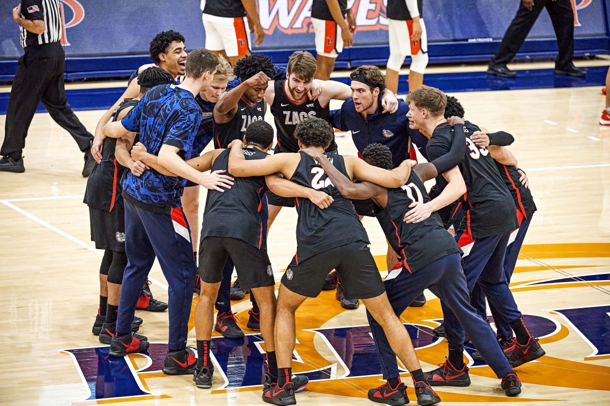 The Zags are rushing through February, with a 19–0 record, but Few knows his team will be judged on what happens in March.